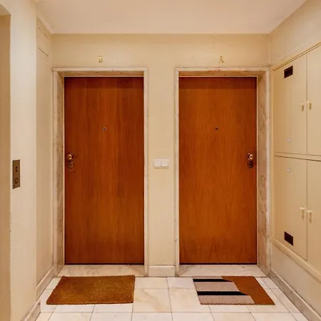 Executive Riverside Lejlighed